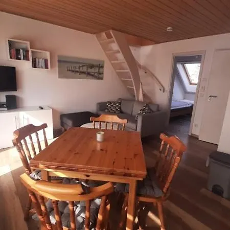 1018 - Haus Am Deich Wg 3 *